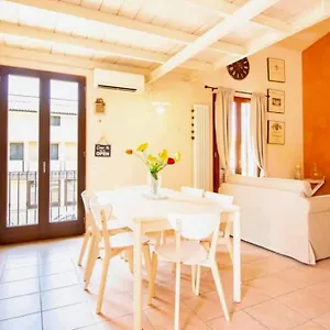 https://sweet-home-tuscany.it-tuscanyhotel.com