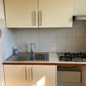 https://casa-versilia.it-tuscanyhotel.com
